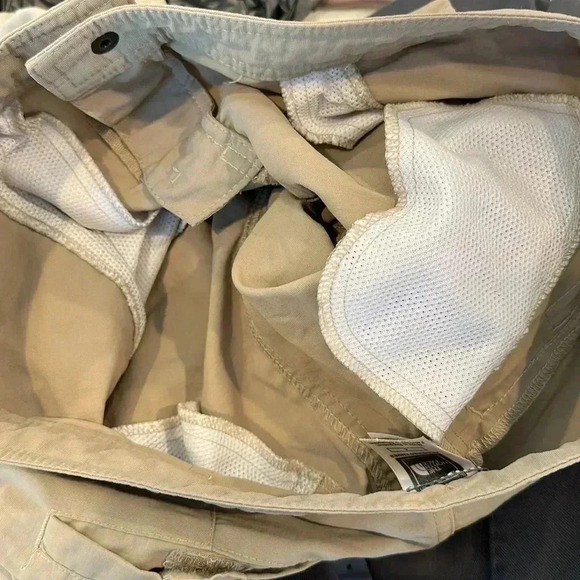 The North Face Cropped Cargo Hiking Outdoor Nylon Pants Khaki Beige Sz 4 - Picture 8 of 9